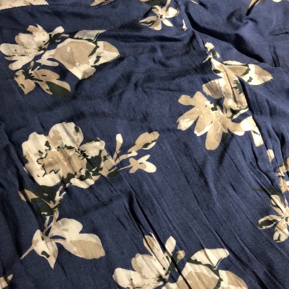 David and Young tassel floral kimono! OSFM - Picture 10 of 10